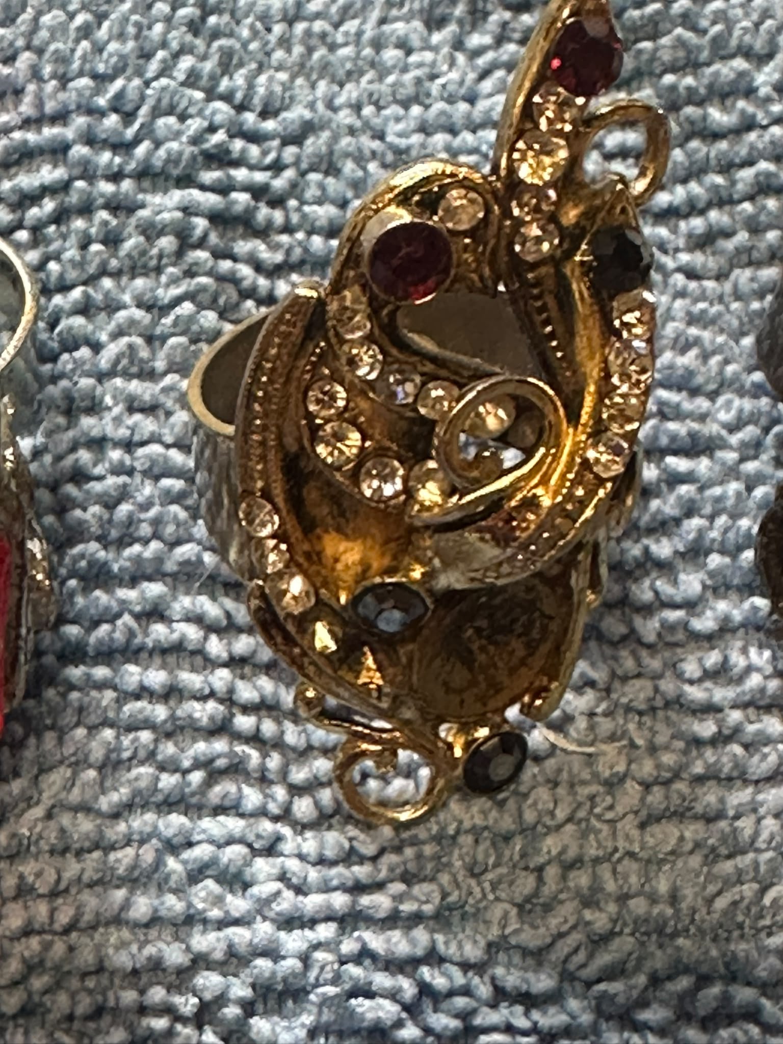 12 Costume Rings - Image 2